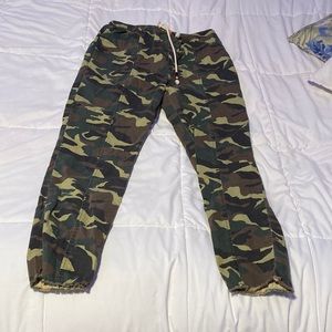 camo pants